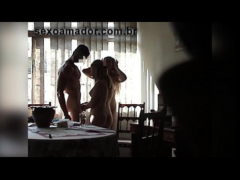 ❤️ Sex-Freunde laden einen riesigen Mann und einen Dreier mit ihm ein ☑ Porno bei porn de.teencumpot.ru ❌️